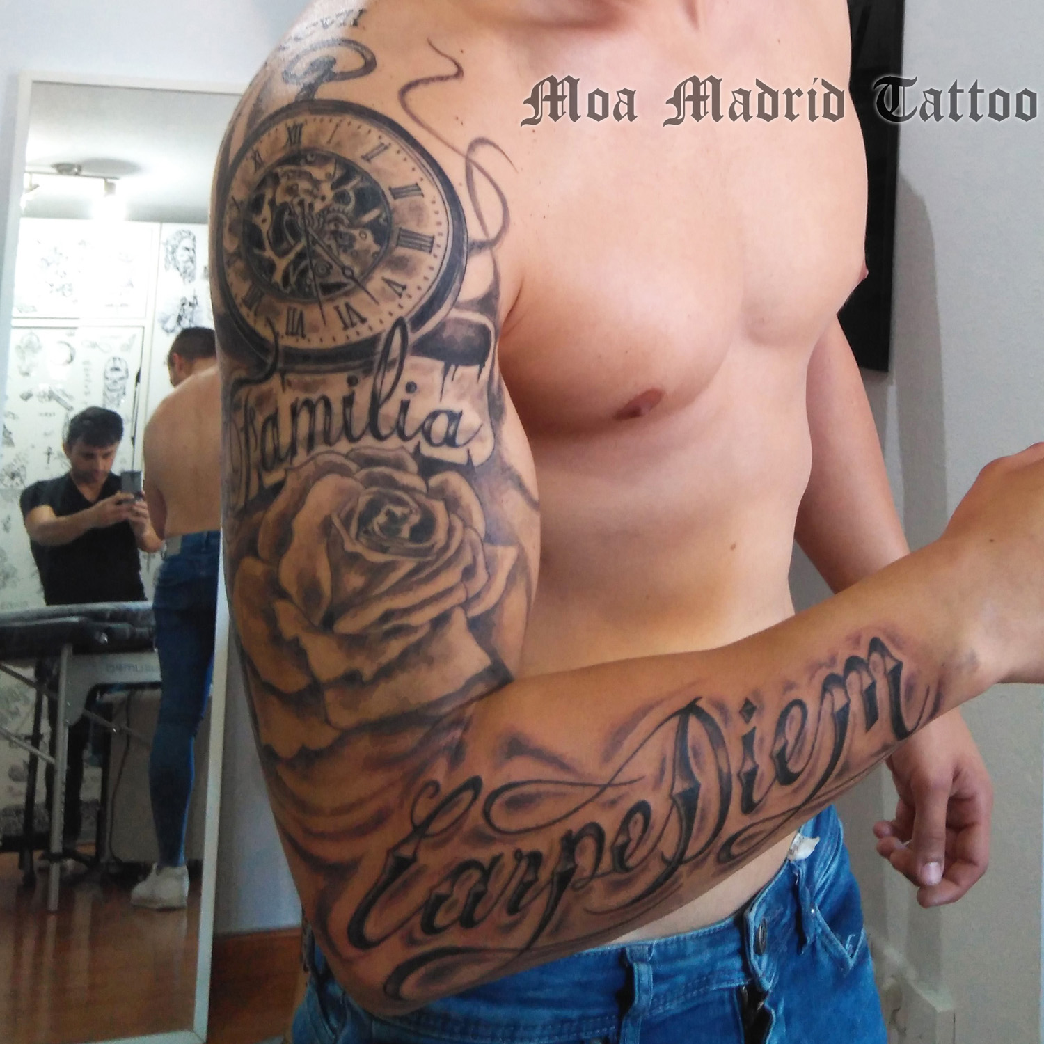 heroico asistente Limpiamente Tu tatuador en Madrid especialista en GRANDES tatuajes en realismo | Moa  Madrid Tattoo