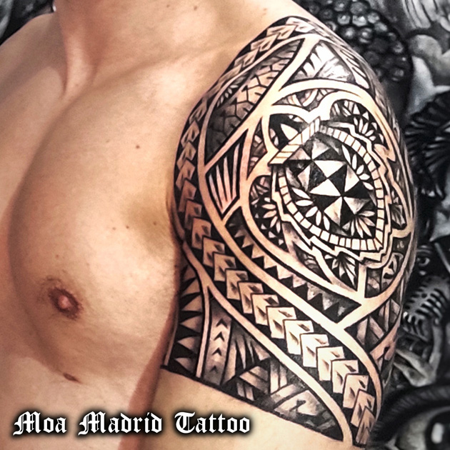 7007_56233_x_tatuaje_maori_con_tortuga_adaptado_formas_brazo